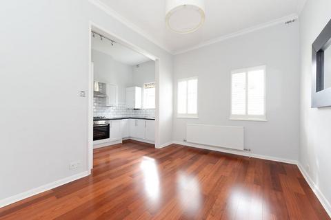 Flat 4, 53 Gipsy Hill, London, SE19 1QH