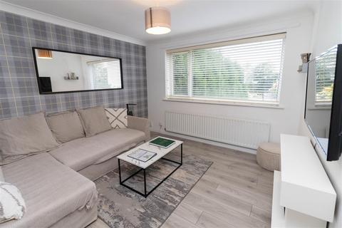 1 bedroom flat for sale, High Meadows, Kenton, Newcastle Upon Tyne