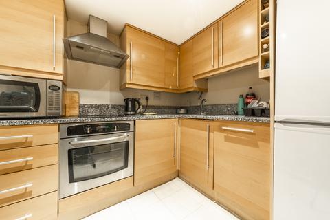 1 bedroom apartment to rent, South Block, London SE1