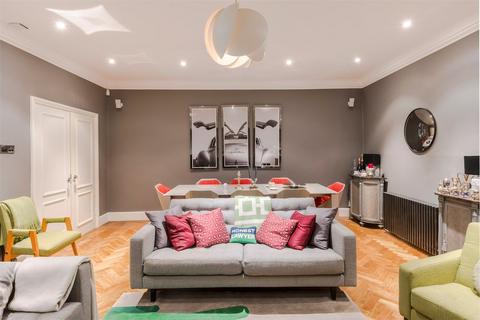 2 bedroom flat for sale, Cleveland Square, London