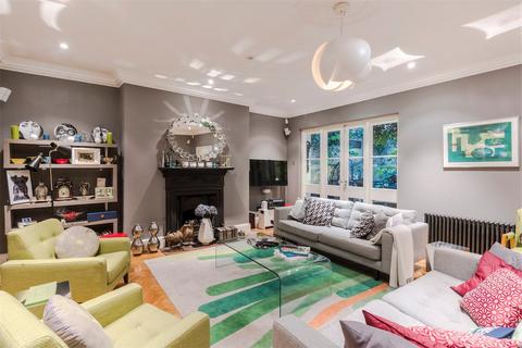 2 bedroom flat for sale, Cleveland Square, London