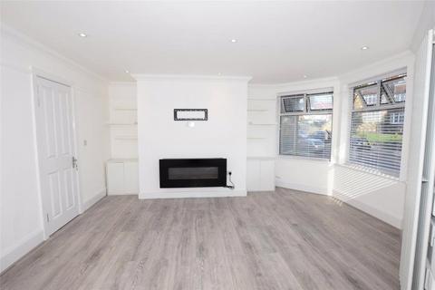 3 bedroom maisonette for sale, Stonegate Court, Kingsbury NW9