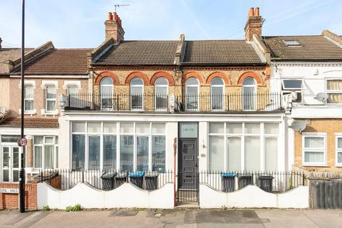 150a Spa Hill, London, SE19 3TU
