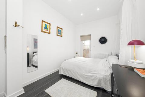 150a Spa Hill, London, SE19 3TU