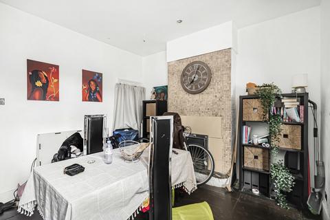 164 Parchmore Road, Thornton Heath, CR7 8HA