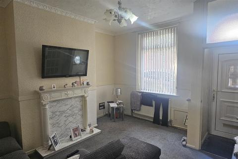 2 bedroom house for sale, Ripponden Street, Oldham OL1