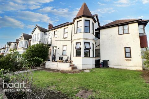 1 bedroom flat for sale, Britannia Road, Westcliff-On-Sea