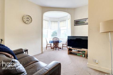 1 bedroom flat for sale, Britannia Road, Westcliff-On-Sea