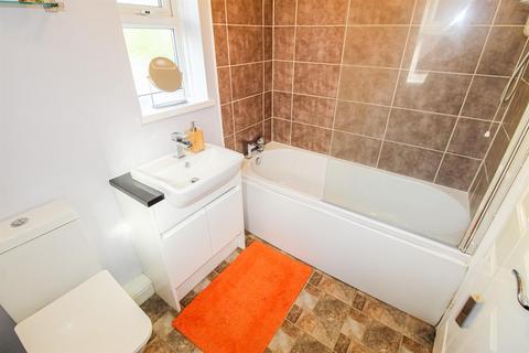 62 Hendal Lane, Wakefield, WF2 7NY