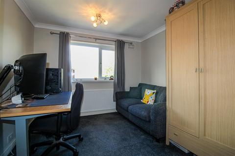 62 Hendal Lane, Wakefield, WF2 7NY