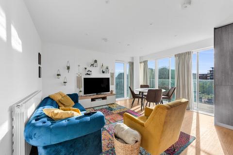 2 bedroom apartment for sale, Bombardier House, Whittle Road, Kidbrooke, SE3
