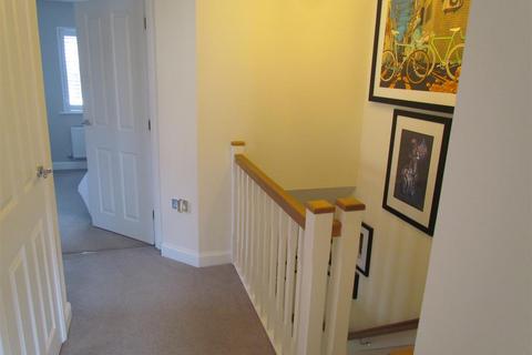 74 Derwent Road, Pickering, YO18 7UB