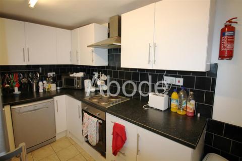 5 bedroom house to rent, Archery Street, Woodhouse, Leeds