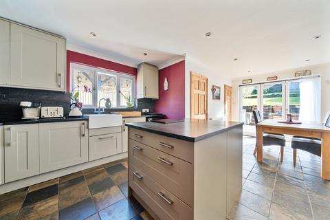 5 bedroom detached house for sale, Sevenoaks Road, Halstead, Sevenoaks