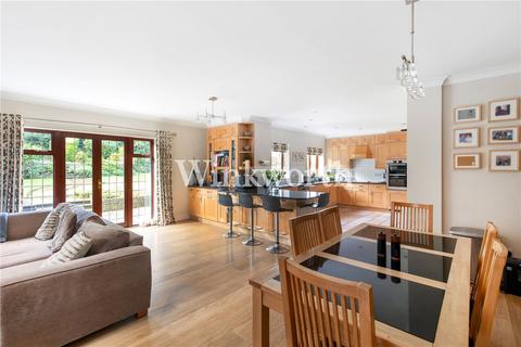 5 bedroom detached house for sale, Foxes Lane, Cuffley, Potters Bar, Hertfordshire, EN6