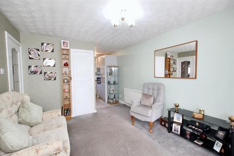 8 Allison Drive, Carnwath, Lanark, ML11 8HG