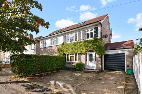 4 bedroom semi-detached house for sale, Kingshill Avenue, Hayes