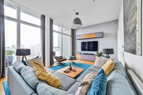 3 bedroom flat for sale, Landmann Point, Greenwich Millennium Village, London, SE10