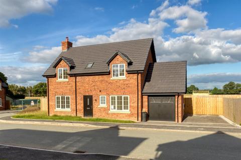 4 bedroom detached house for sale, Whittington Road, Gobowen, Nr Oswestry.