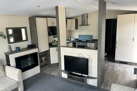 2 bedroom lodge for sale, Newhaven Holiday Park