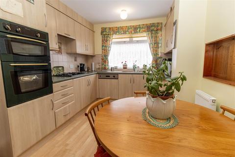 3 bedroom semi-detached house for sale, Barrington Avenue, North Shields