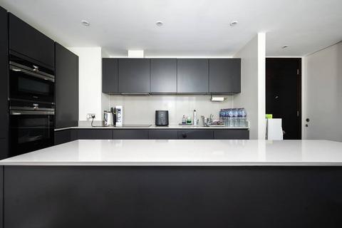 2 bedroom flat for sale, Satin House, Aldgate, London, E1