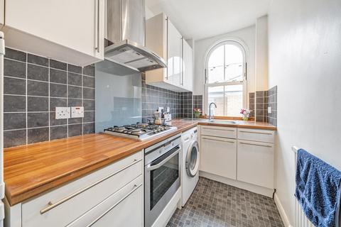 1 bedroom flat for sale, Upper Richmond Road, Putney