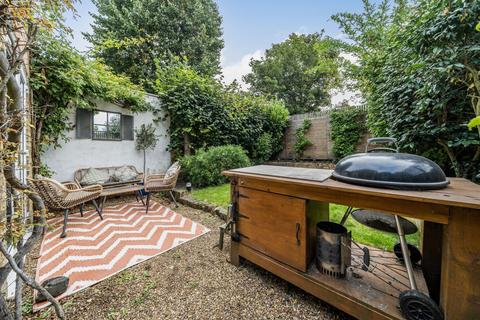 Flat 1, 11 Raleigh Gardens, London, SW2 1AD