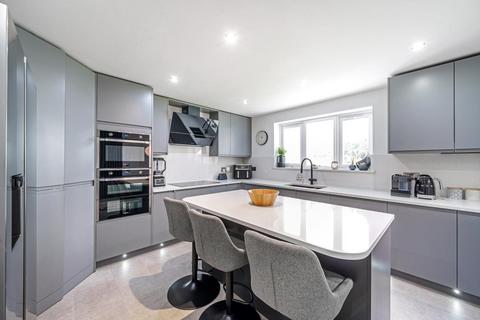 18 Blackthorn Close, Whitley, Goole, DN14 0GE