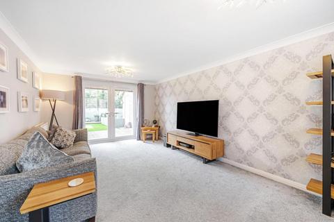 18 Blackthorn Close, Whitley, Goole, DN14 0GE