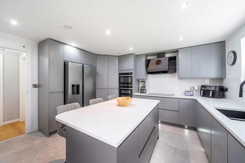 18 Blackthorn Close, Whitley, Goole, DN14 0GE