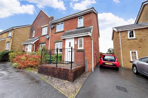 3 bedroom semi-detached house for sale, Heolgerrig, Merthyr Tydfil CF48