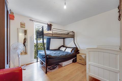 1 bedroom apartment for sale, Brunel House, 4, Chancellor Way, Essex