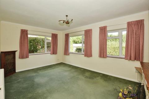 3 bedroom detached bungalow for sale, Coombelands, Tenterden TN30