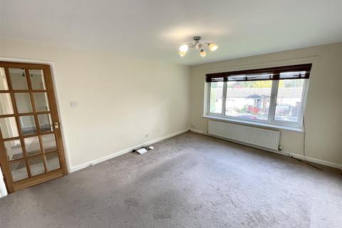 2 bedroom flat for sale, Severn Road, Spalding