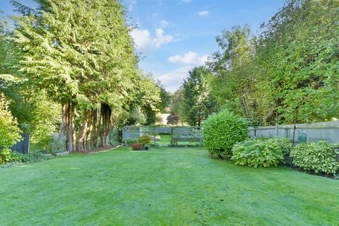 3 bedroom detached bungalow for sale, Valley Road, Kenley, Surrey