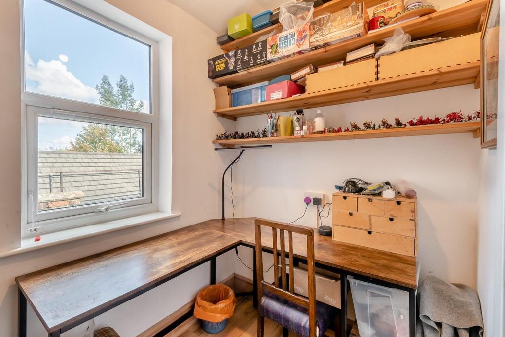8623696-interior22.jpg