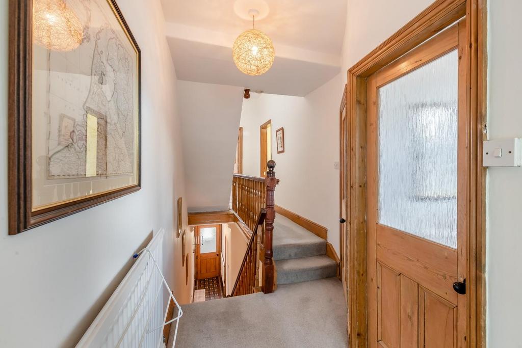 8623696-interior21.jpg