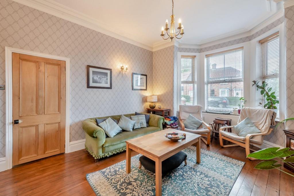 8623696-interior14.jpg