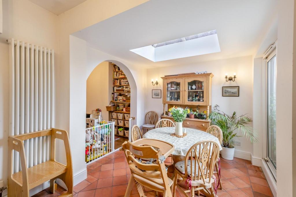 8623696-interior07.jpg