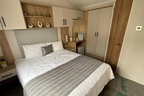 2 bedroom static caravan for sale, Polperro Holiday Park