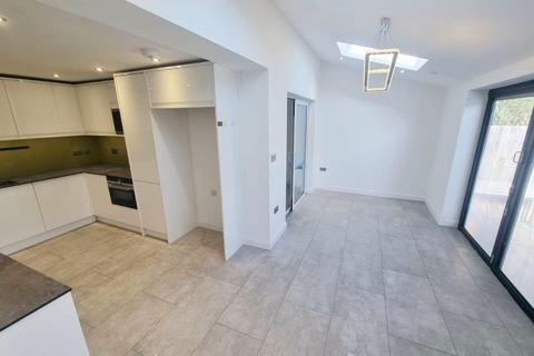 5 Abbots Close, Knowle, Solihull, B93 9PP
