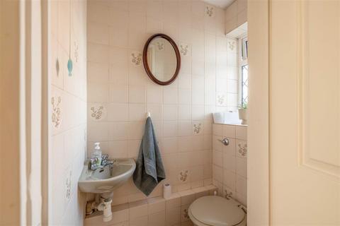 38 Keeler Close, Windsor, SL4 4NL
