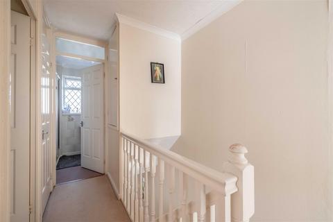 38 Keeler Close, Windsor, SL4 4NL
