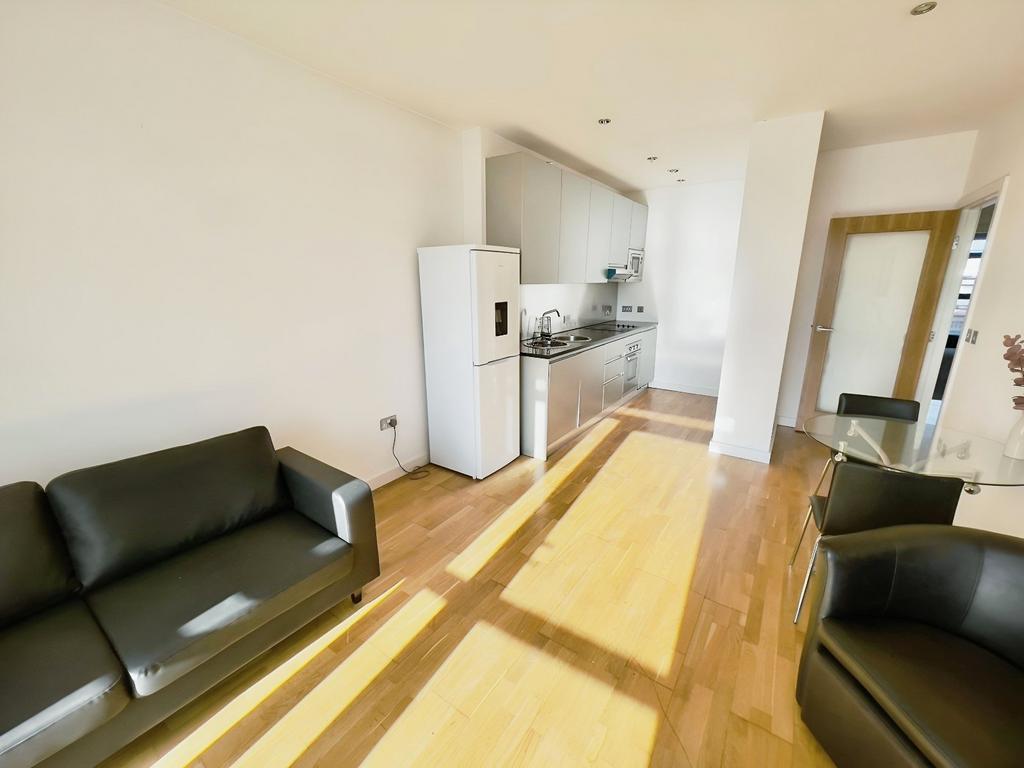 Apartment in Leeds - View 2