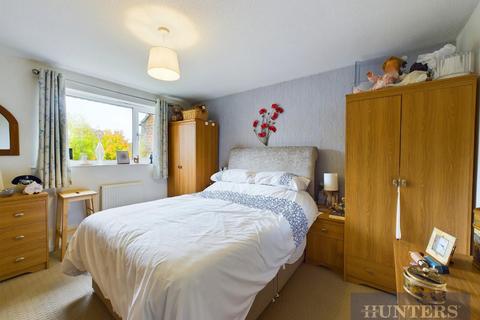 15 Caburn Close, Scarborough, YO12 5DY