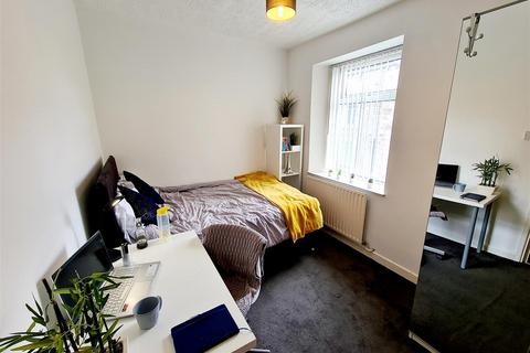 4 bedroom private hall to rent, Green Street, Lancaster LA1