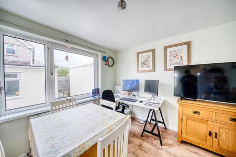 38 Elm Close, Yatton, Bristol, BS49 4EL