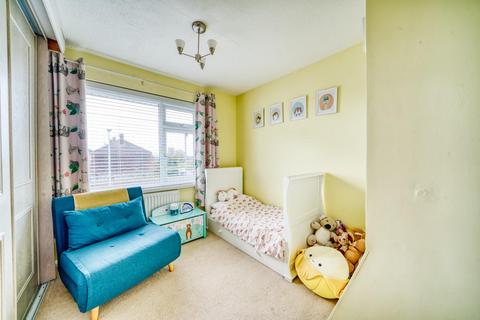 38 Elm Close, Yatton, Bristol, BS49 4EL