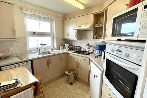 2 bedroom retirement property for sale, Clarence Road, Llandudno